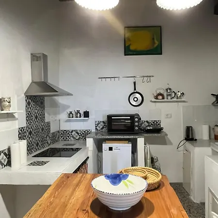 아파트 Casa Di Candida 아망테